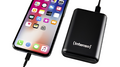 Intenso A10000 aluminium power bank fast charging an iPhone